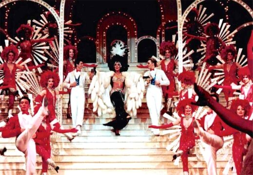 Estelle Daniere au Casino de Paris 1383x960 1